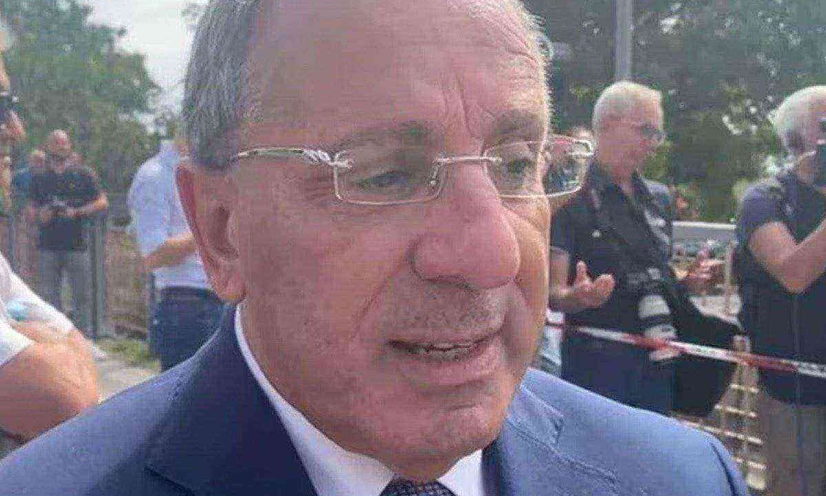 Incrementare la sicurezza stradale in provincia di Napoli: il prefetto chiama a raccolta gli enti per migliorare la segnaletica