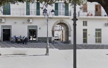 Roccarainola, violenza in strada: 34enne accoltellato alla schiena, condizioni critiche.