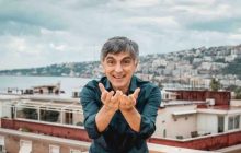 Ritorno al Teatro: Salemme celebra 50 anni di carriera con la commedia «…e fuori nevica!»