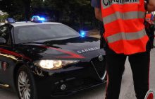 Aggressione in auto a San Prisco: arrestato un 31enne per rapina, recuperata la borsa alla vittima