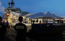 Sbarco a Napoli: tre minori tra sei migranti, scatta la rete d’accoglienza