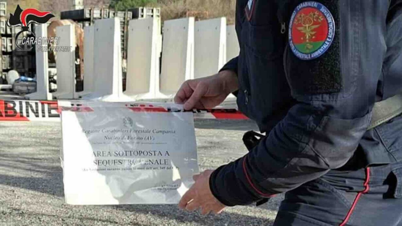 Montoro, sequestrato un opificio illegale: denunciata la titolare per attività non autorizzata