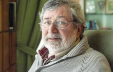 Addio a Francesco Guccini, il poeta che ha dato voce all’anima dei napoletani e non solo.