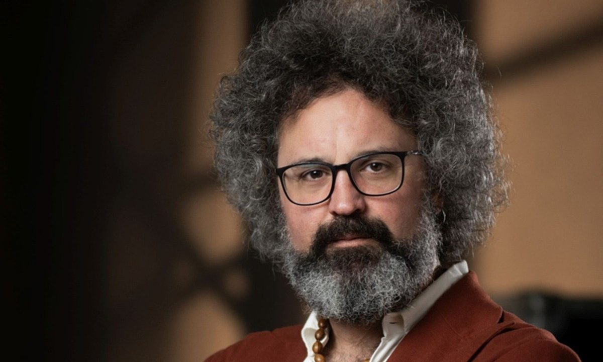 Agerola celebra Simone Cristicchi: una serata di musica e premi nel cuore dell’Alta Costiera Amalfitana