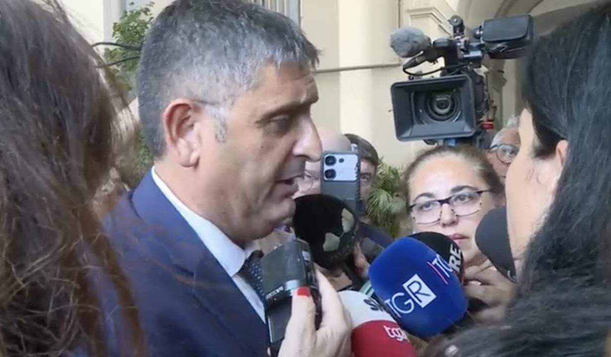 Campi Flegrei in allerta: il sindaco di Pozzuoli esige risposte urgenti da Roma