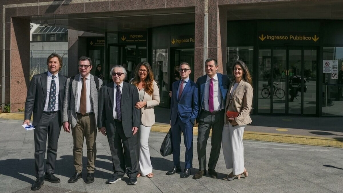 Tra telegiornali e tribunali: a Napoli la fiducia si gioca su inchieste e processi rapidi