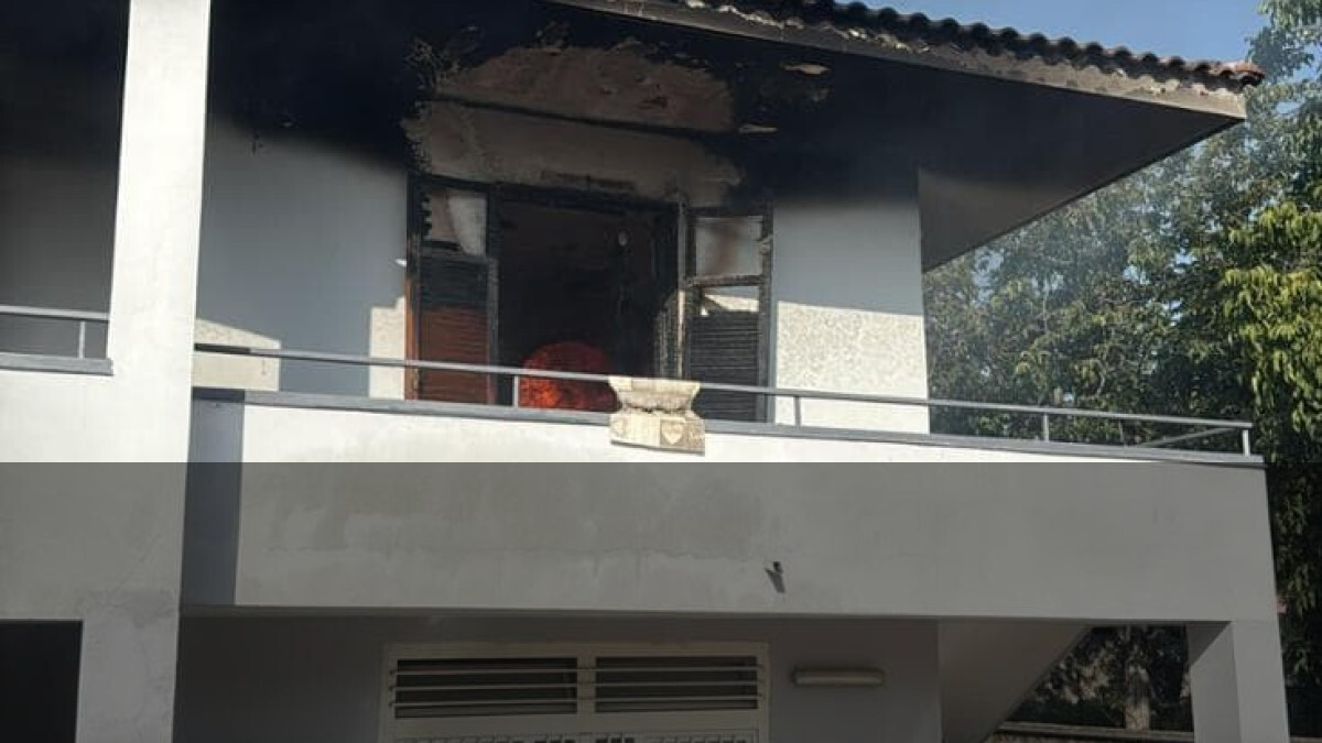 Villetta in fiamme a San Gennaro Vesuviano: 82enne gravemente ustionato, emergono criticità nei soccorsi domiciliari