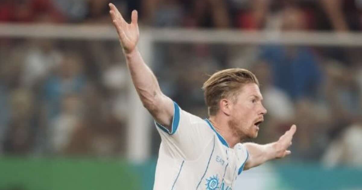 De Bruyne: il Napoli gioca per il titolo, ma servirebbe Gabriel Jesus per fare il salto decisivo