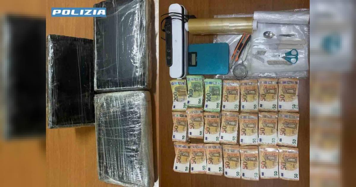 Arzano: arrestato 45enne, 3 kg cocaina e 67.000 euro in casa, indizio di spaccio strutturato