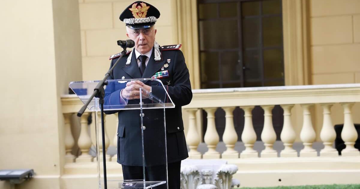 Napoli: Castello premia i Carabinieri per l’operazione di Caivano