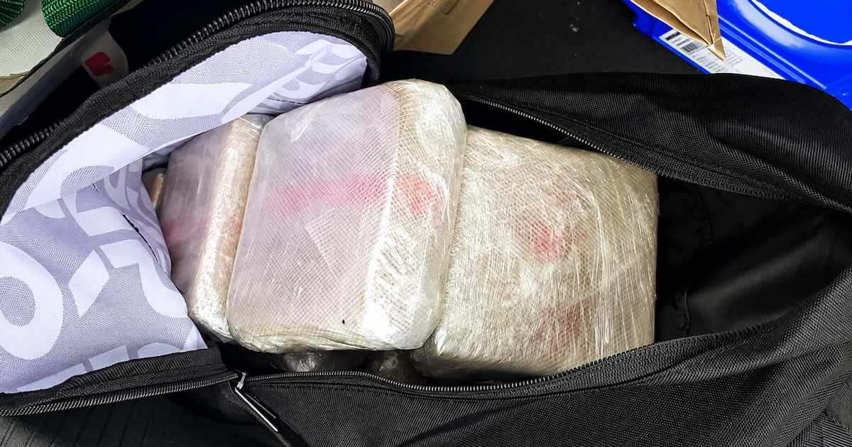 Caivano: oltre 5 kg di eroina sequestrati su un autobus dai carabinieri