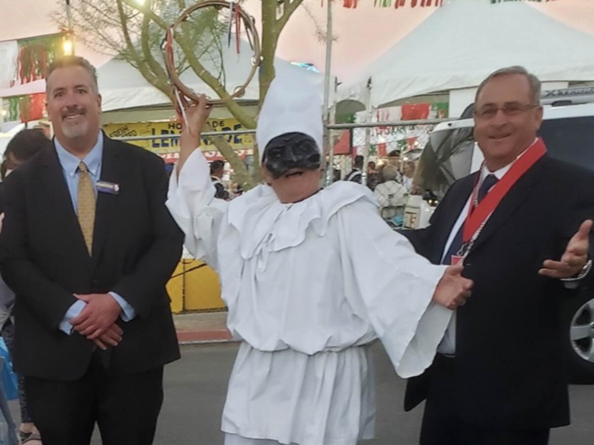 Pulcinella in tournée negli Stati Uniti: Ciro Giorgio anima festival italiani da Las Vegas a New York