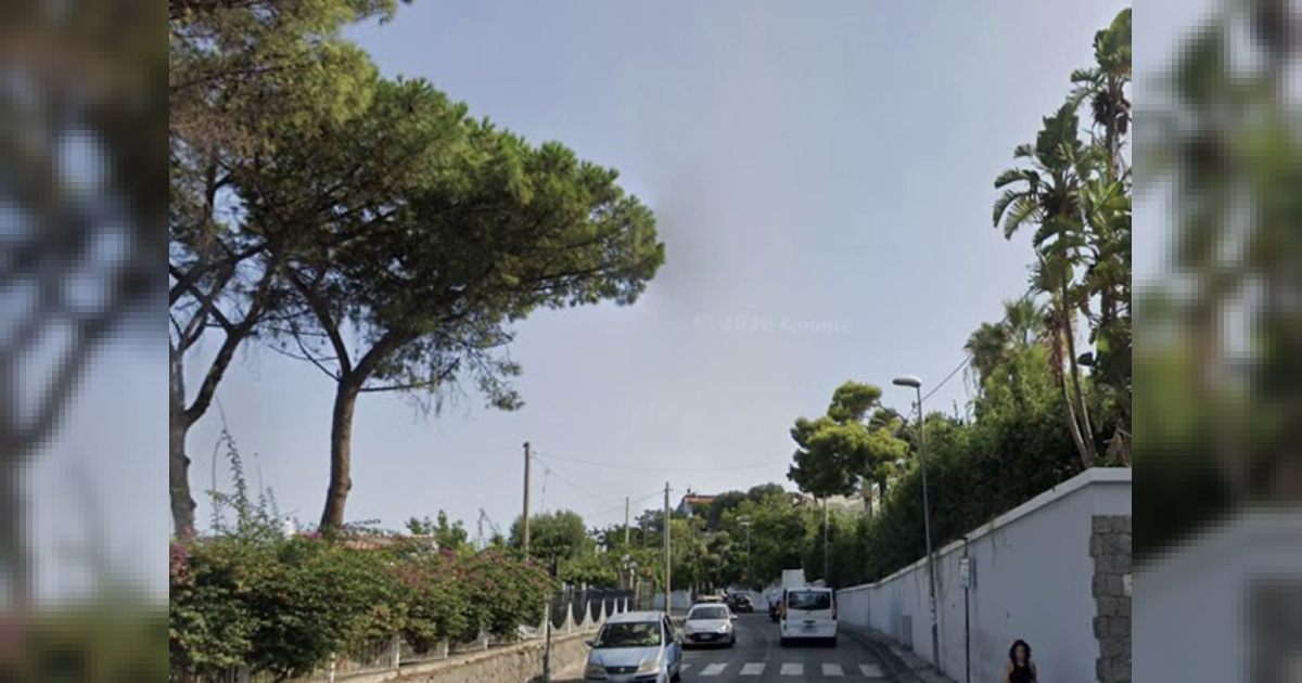 Ischia, indagini in corso su scontro tra moto e e-bike: 39enne di Casamicciola muore