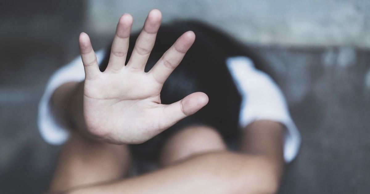 Inchiesta shock a Poggiomarino: abusi e maltrattamenti su un bimbo autistico, due insegnanti nel mirino della giustizia