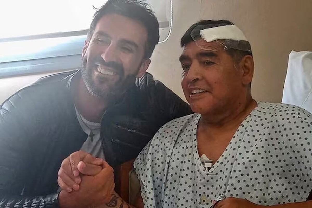 Processo Maradona: perizia cardiologica stabilisce cuore normale e sfida l’ipotesi di patologia nel decesso