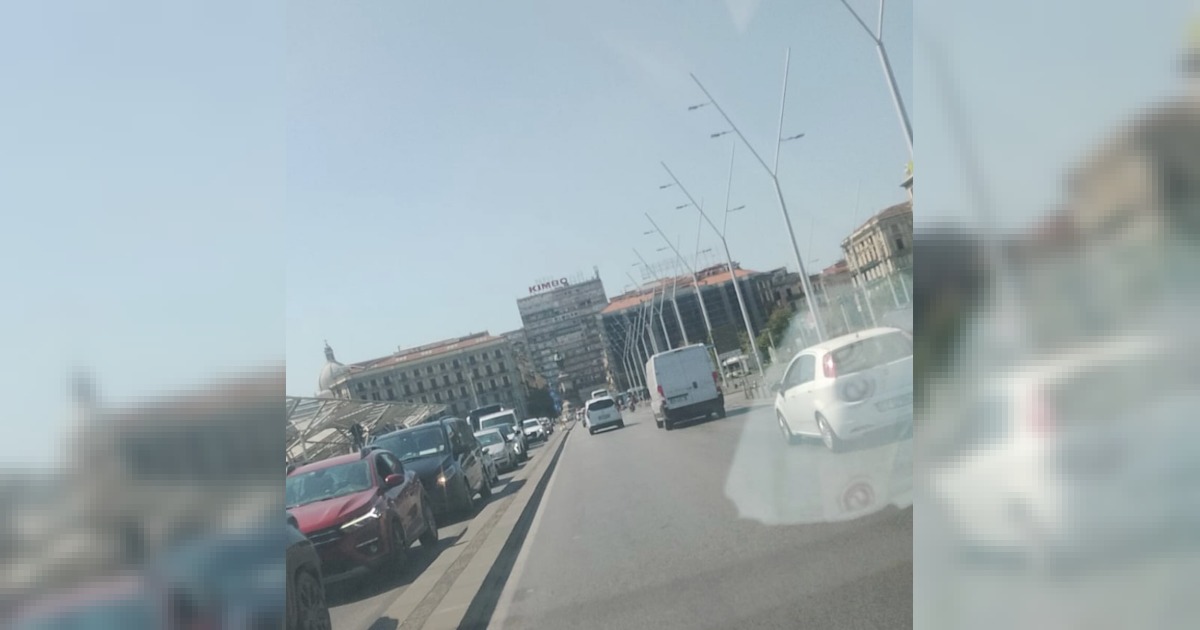 Napoli: tassisti in crisi, il Comitato chiede soluzioni urgenti alla sindaca per il traffico insostenibile