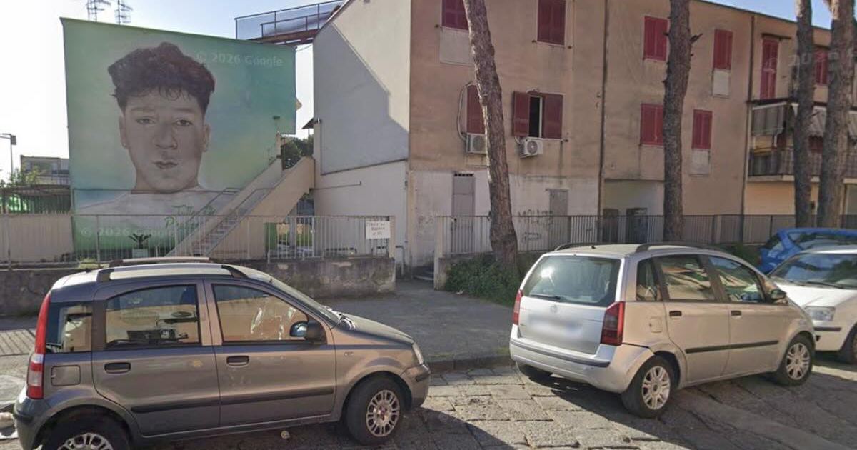 Scampia, via Mianella: 24enne arrestato per detenzione di cocaina e resistenza a pubblico ufficiale