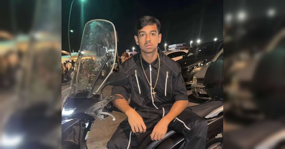 Sequestro di scooter e fuga: tragico incidente per un 17enne a Napoli, muore dopo giorni di agonia in ospedale.