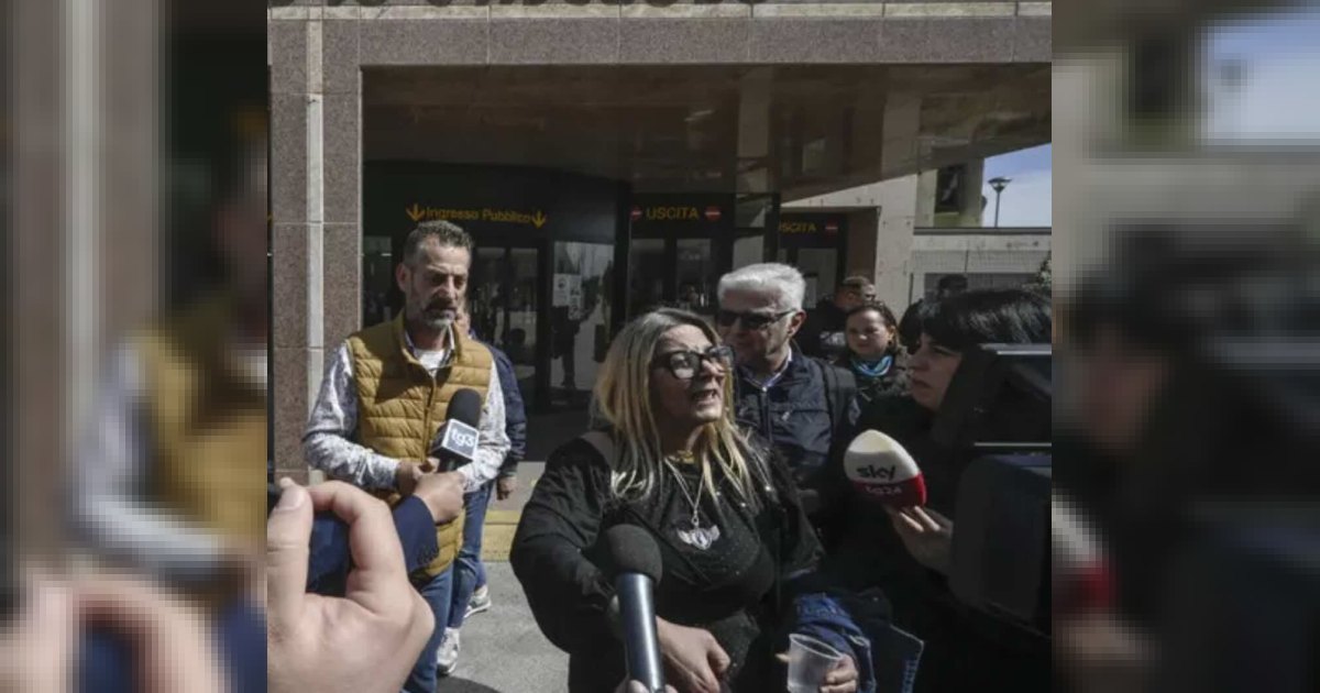 Napoli: la difesa ottiene la revoca del divieto di avvicinamento ai genitori di Martina Carbonaro, in attesa del merito nel processo Tucci