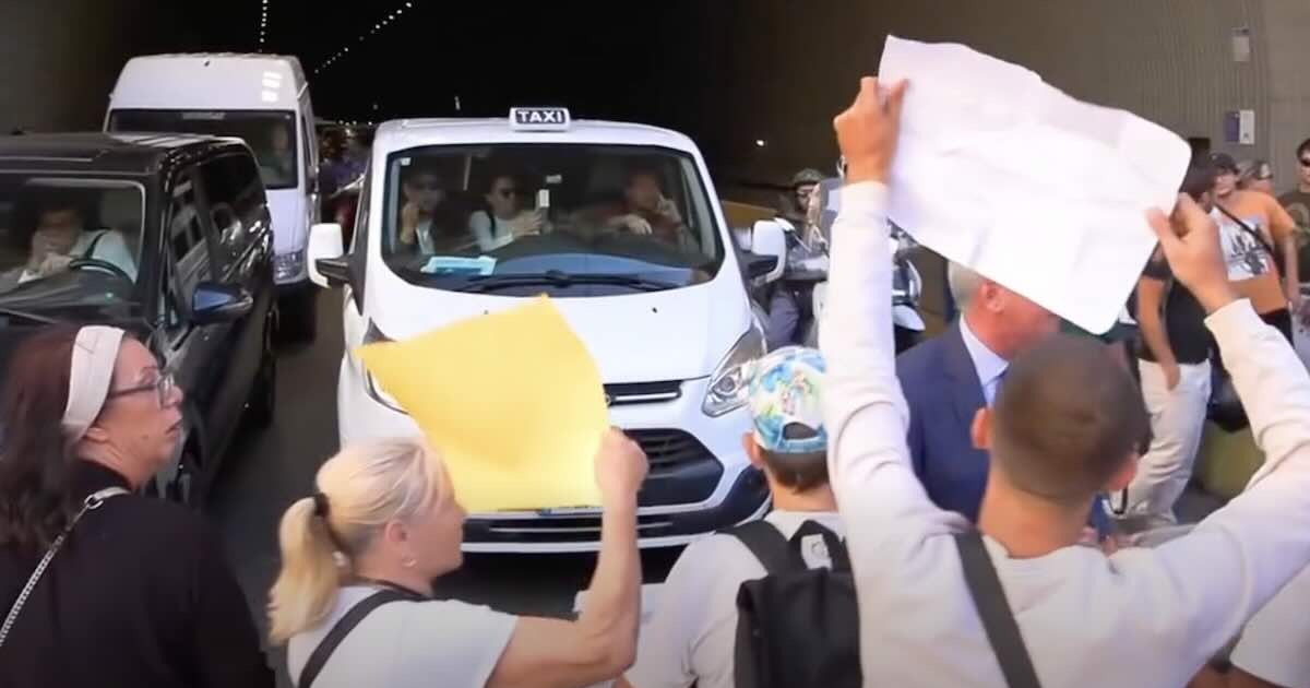 Pozzuoli: sfollati Acer chiedono risposte, convocato tavolo regionale sull’emergenza abitativa