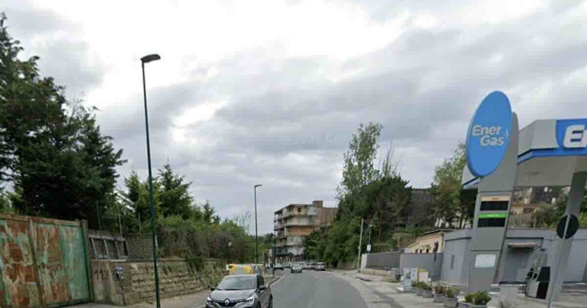 Pianura: 47enne arrestato per resistenza e lesioni a pubblico ufficiale durante tentativo di furto al deposito carburanti