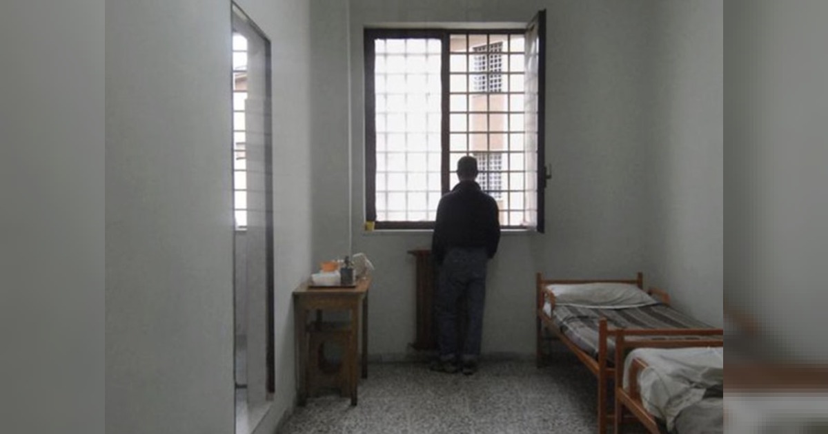 Napoli: perizia d’ufficio conferma vizio di mente; Mele prosciolto e REMS per tre anni per pericolosità sociale