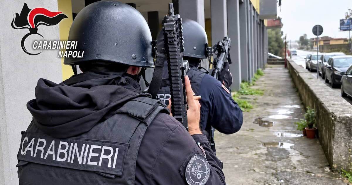 Ad Arzano, emergono dettagli inquietanti: il ‘libro mastro’ svela l’ombra del pizzo nella città.