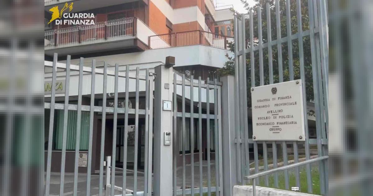 Avellino, operazione delle Fiamme Gialle contro raggiro con targa clonata: arrestato prima della rapina in gioielleria