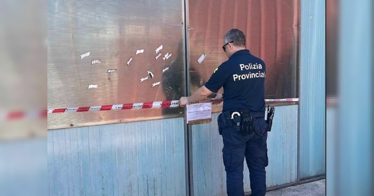 Operazione nel Casertano smantella officine illegali e autolavaggi: tre denunce e sequestri oltre 1.000 mq