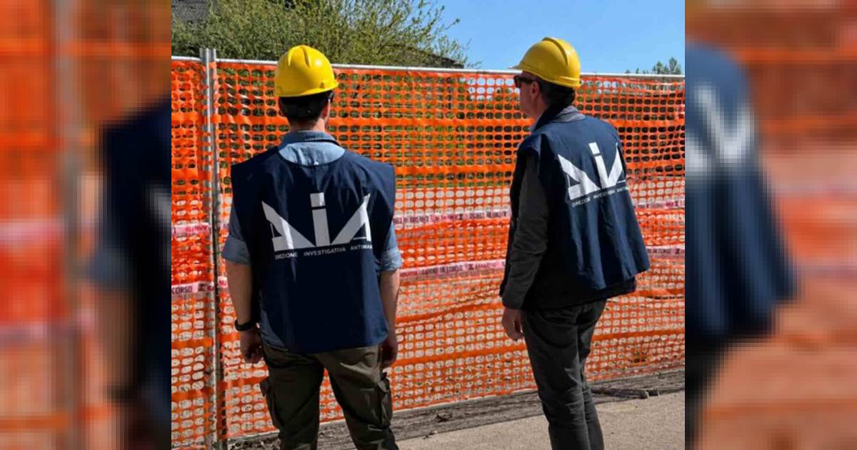 Castellammare di Stabia: Dia sospende cantiere per irregolarità di sicurezza; patente a crediti e interdizione