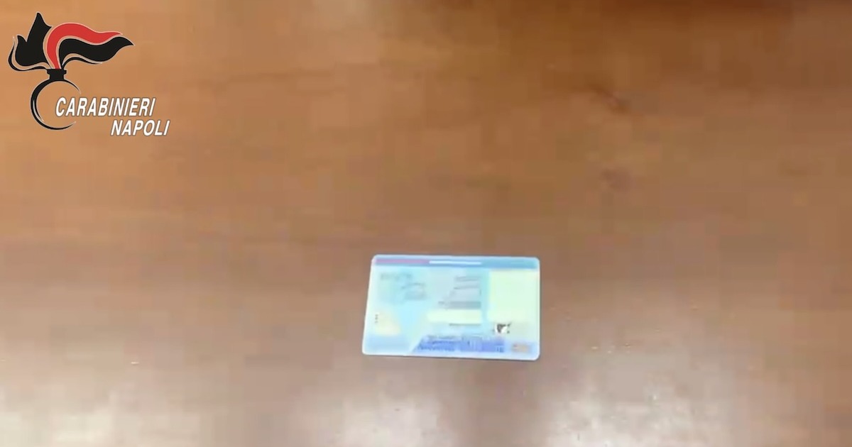 Acerra: tre furti d’identità in pochi giorni e la pista dei chip CIE sotto esame
