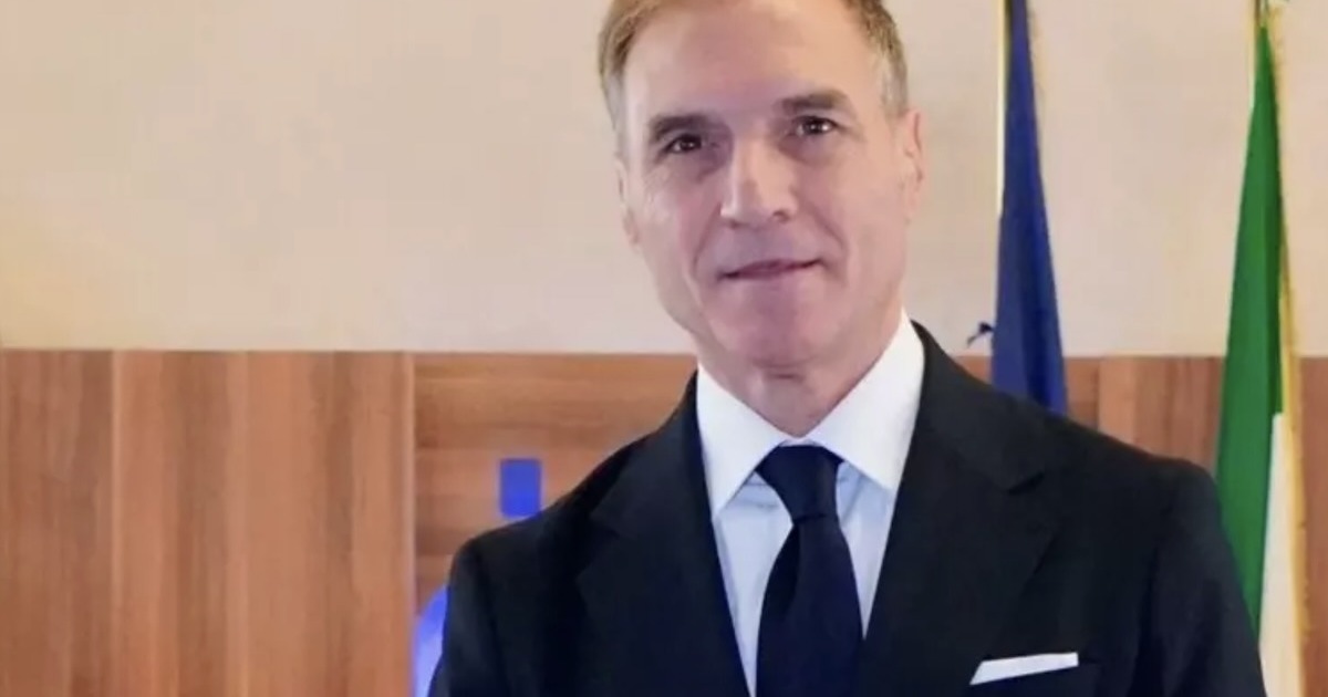 Napoli: Fausto Lamparelli assume la guida della Questura