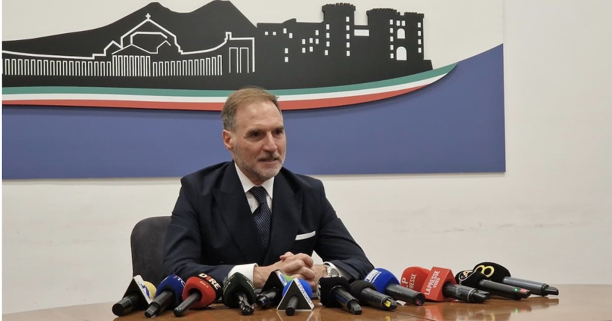 Napoli: il nuovo questore Lamparelli punta sulla prevenzione per contenere la camorra giovanile
