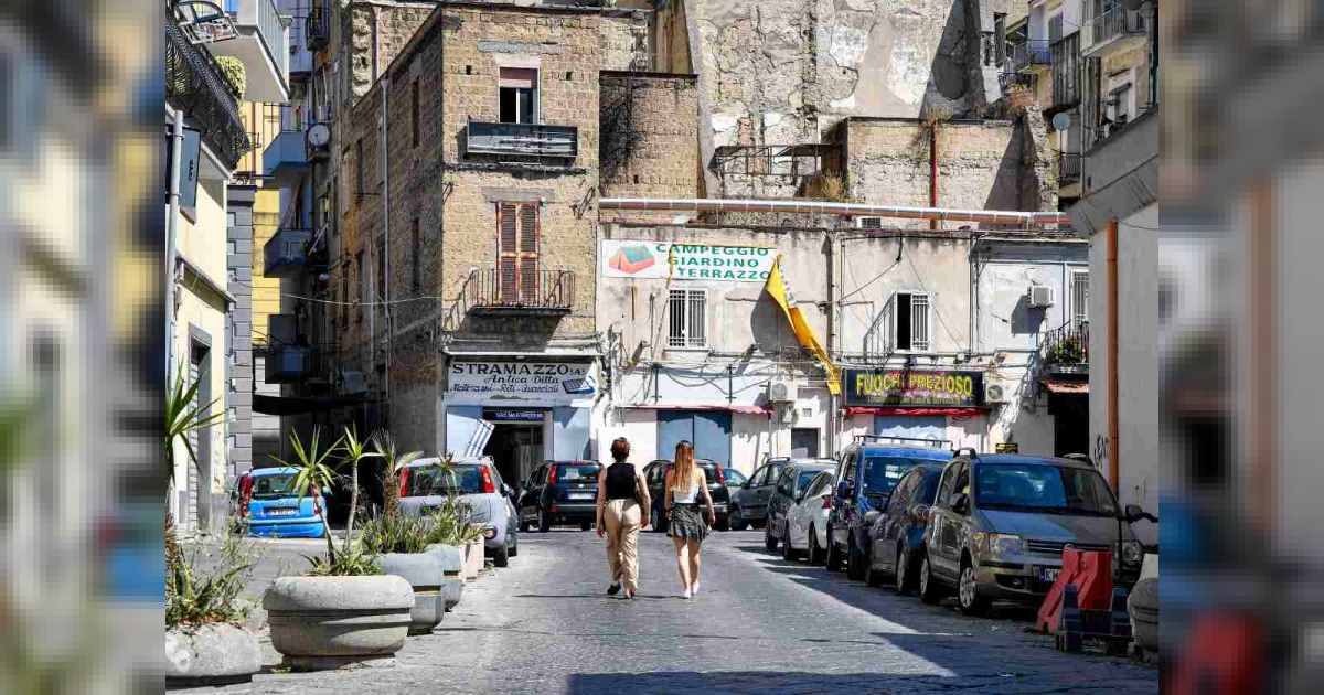 Sanità a Napoli: infrastrutture e impegno civico guidano la rinascita del quartiere