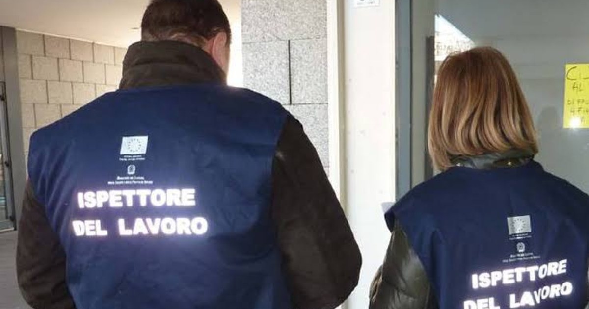 Salerno: controlli sul lavoro sommerso, 16 lavoratori irregolari scoperti in tre locali e tre attività sospese