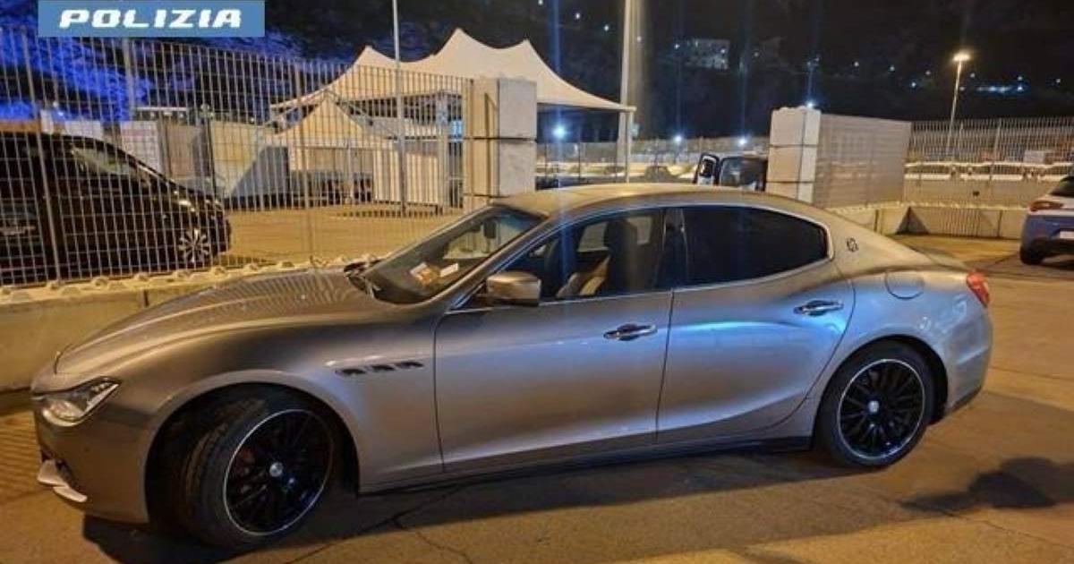 Porto di Salerno: Maserati rubata intercettata, proveniente da Tunisi