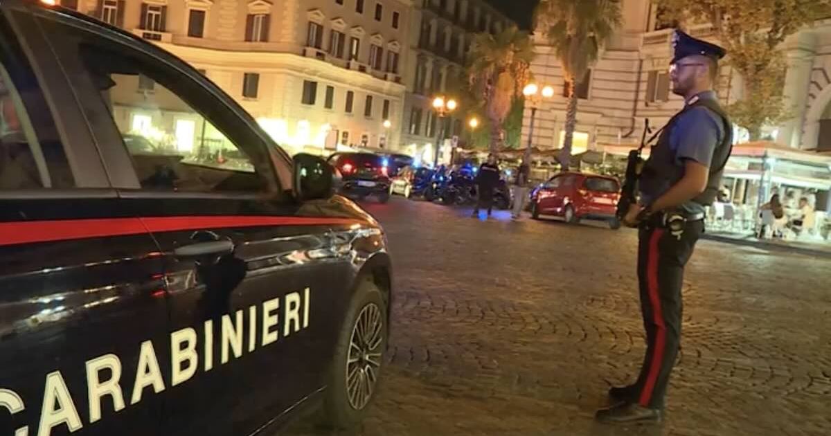 Vomero: presidio fisso in Piazza Vanvitelli per contenere la delinquenza e i divieti di stazionamento